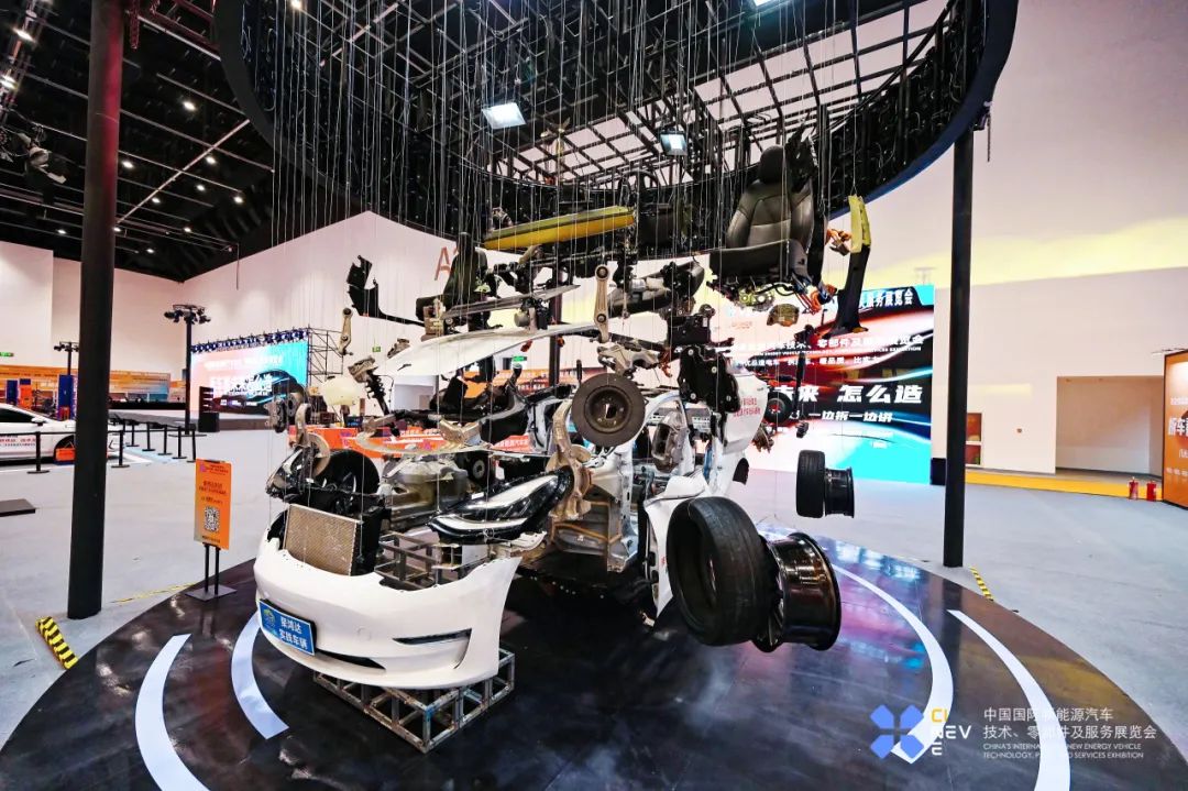 CINEVE 2025 Car Disassembly Showcase Goes Viral—Over 60,000 Live Spectators and 100 Million Online Views as We Look Toward CIAACE 2026