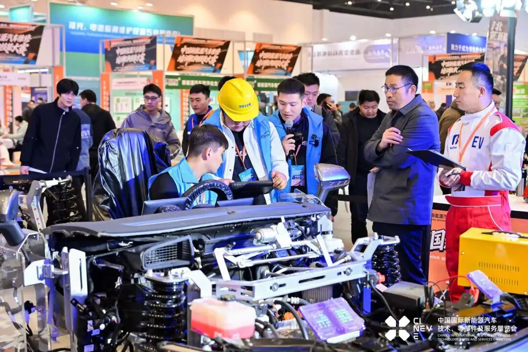 CIAACE 2026 Exhibition Update | Yasn Beijing Exhibition Officially Opens – Packed with People, New Products, and Busy Orders!