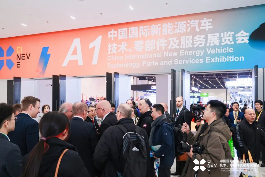 CINEVE | 2026 New Energy Vehicle Maintenance: Solving “Expensive and Slow” Repairs for Owners