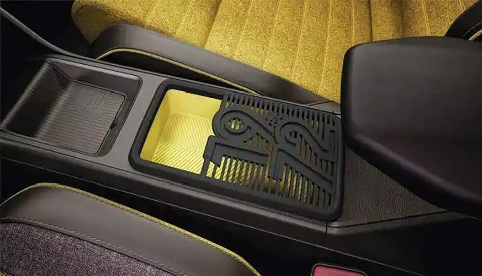 CINEVE | In-Depth Analysis of Smart Vehicle CMF Design: A Technology-Driven Experience Revolution
