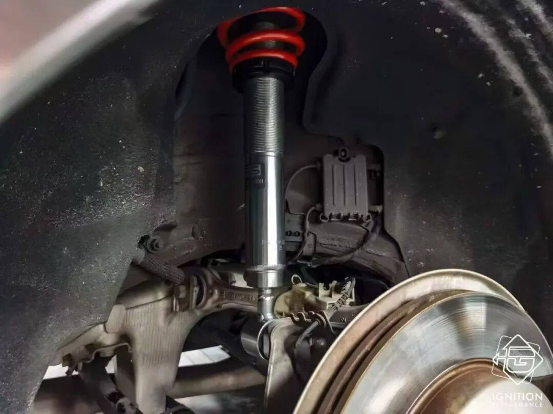 Modification Case | New BMW 5 Series Upgraded with RSS Coilover Suspension