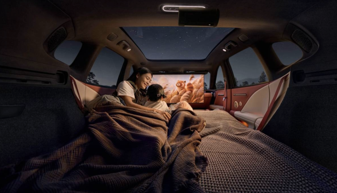 Beyond Big Screens: 3 Best-Selling Family SUVs Are Turning Toward “Home-Like” Interiors