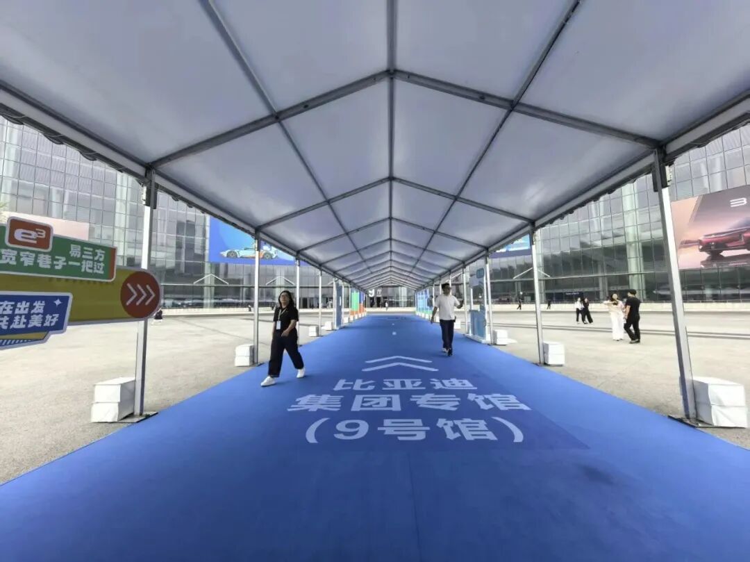 When “Taking Over an Entire Exhibition Hall” Becomes Standard Practice for Automakers