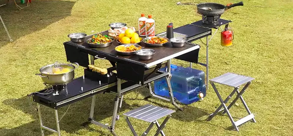 Car-Mounted Outdoor Mobile Kitchen