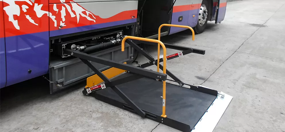 Vehicle Wheelchair Lift