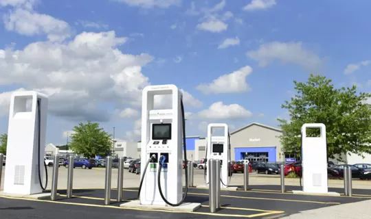 Multi-Channel Ecosystem Layout of Charging Stations: From Energy Supply Hubs to Value Aggregation Points