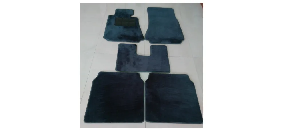 Universal Dark Blue 5-piece Velvet Carpet Floor Mat Set