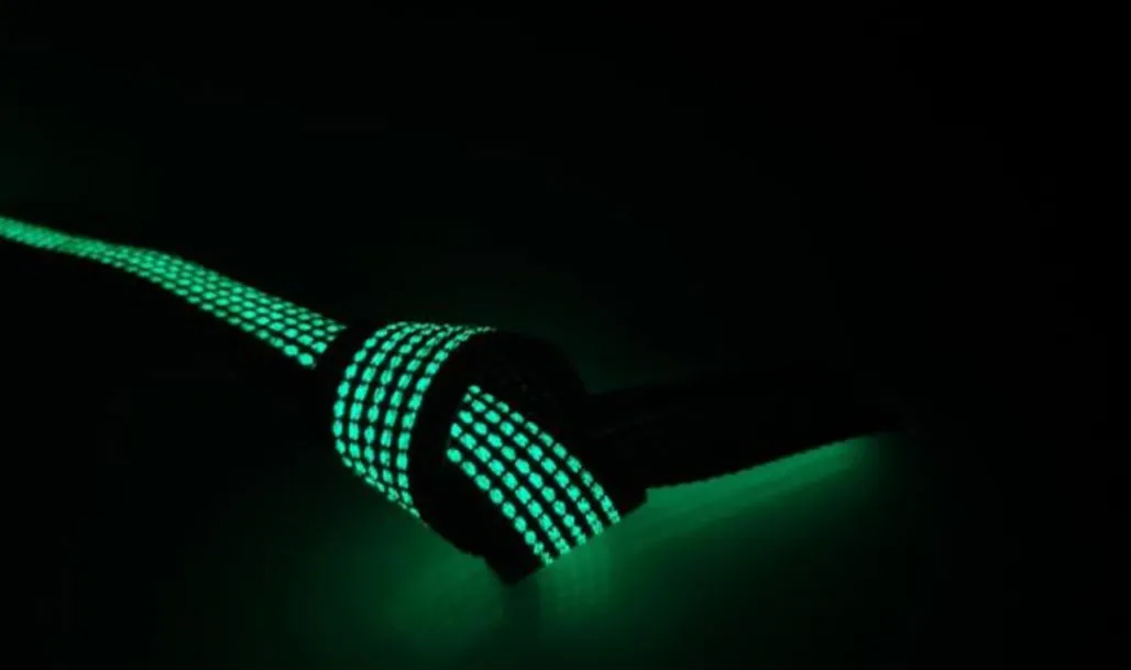 Luminous Fibers Enter Automotive Interiors: What Makes Taihe New Material’s First-Generation Product Different from Traditional Ambient Lighting
